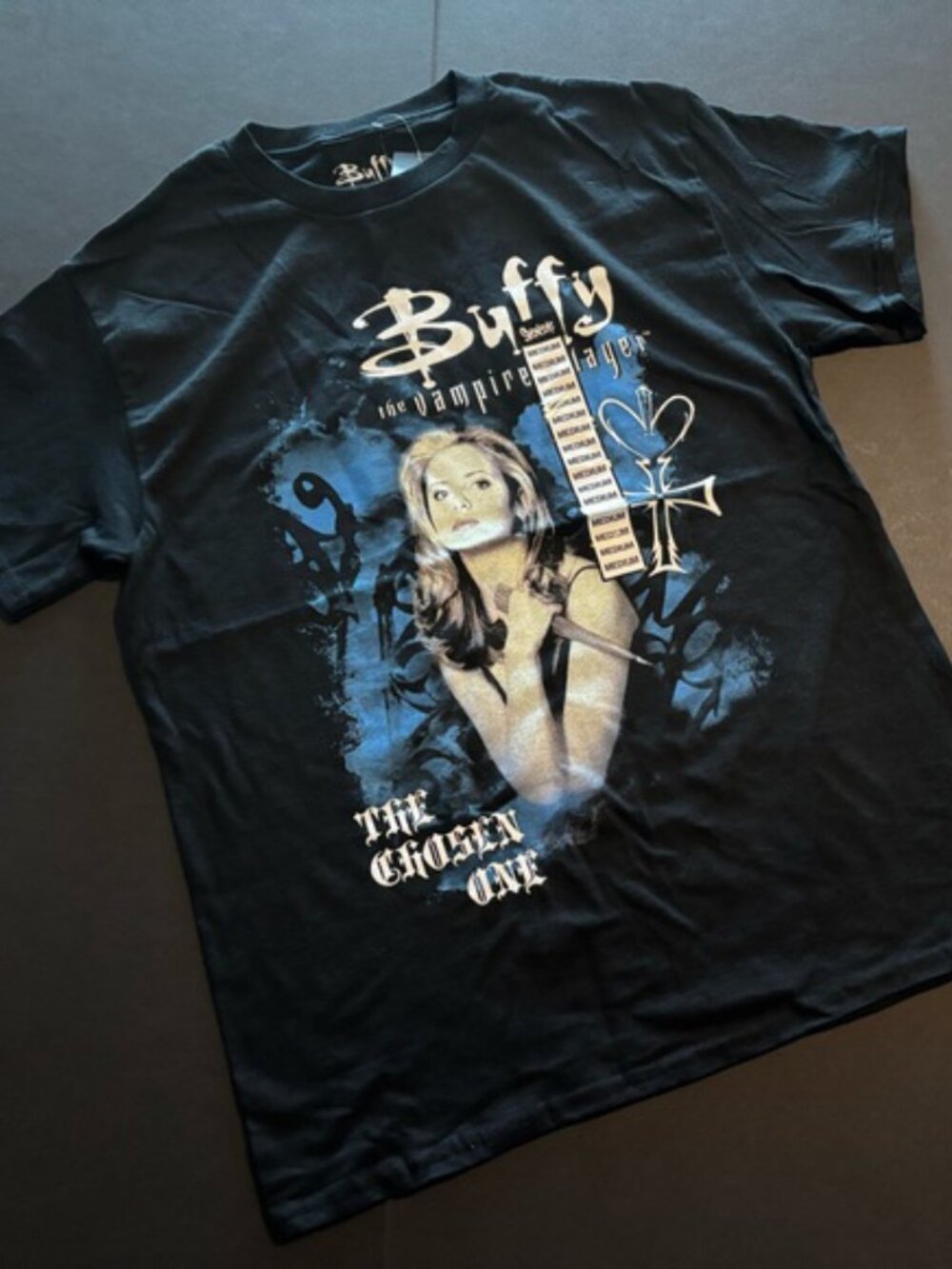 2/$20 💥🆕 Buffy the Vampire Slayer Black Graphic T-Shirt Tee | Medium | 2992